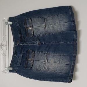 Dark Wash Pleated Denim Mini‎ Skirt Size 5